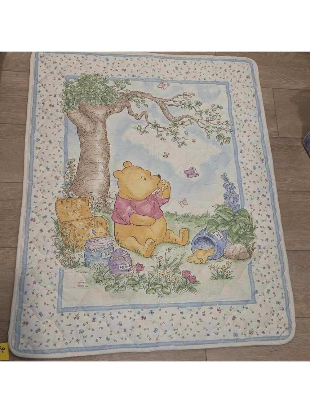 Vintage 1994 Disney Classic Winnie The Pooh Baby Crib Blanket Nursery Quilt